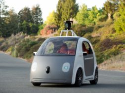 Google-tuleb-Eestisse-isesõitvaid-autosid-arendama1.jpg