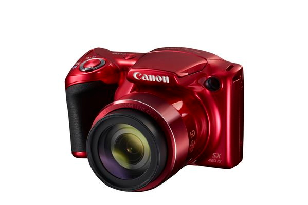 Canon tutvustab uusi supersuumiga kompaktkaameraid PowerShot SX540 HS ja PowerShot SX420 IS