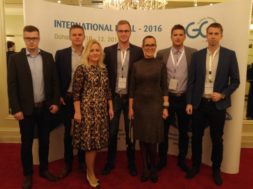 Eesti delegatsioon lõputseremoonial