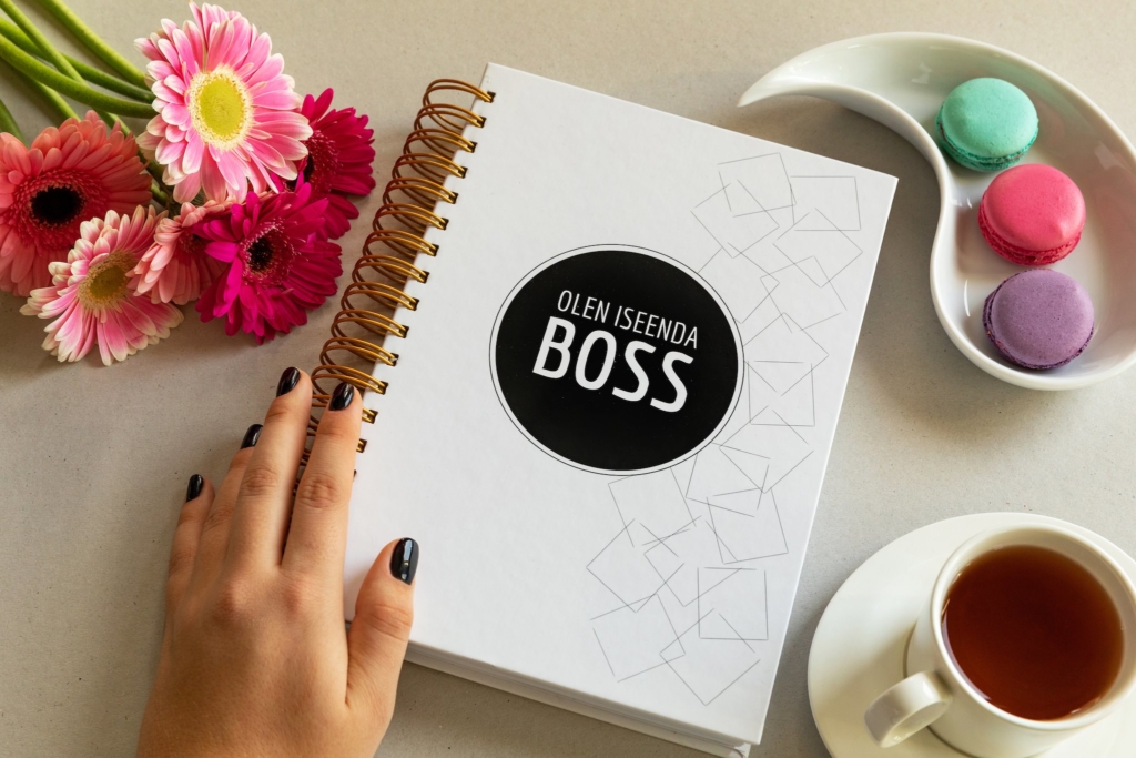 Märkmik “Olen iseenda boss” aitab analüüsida, planeerida ja arendada