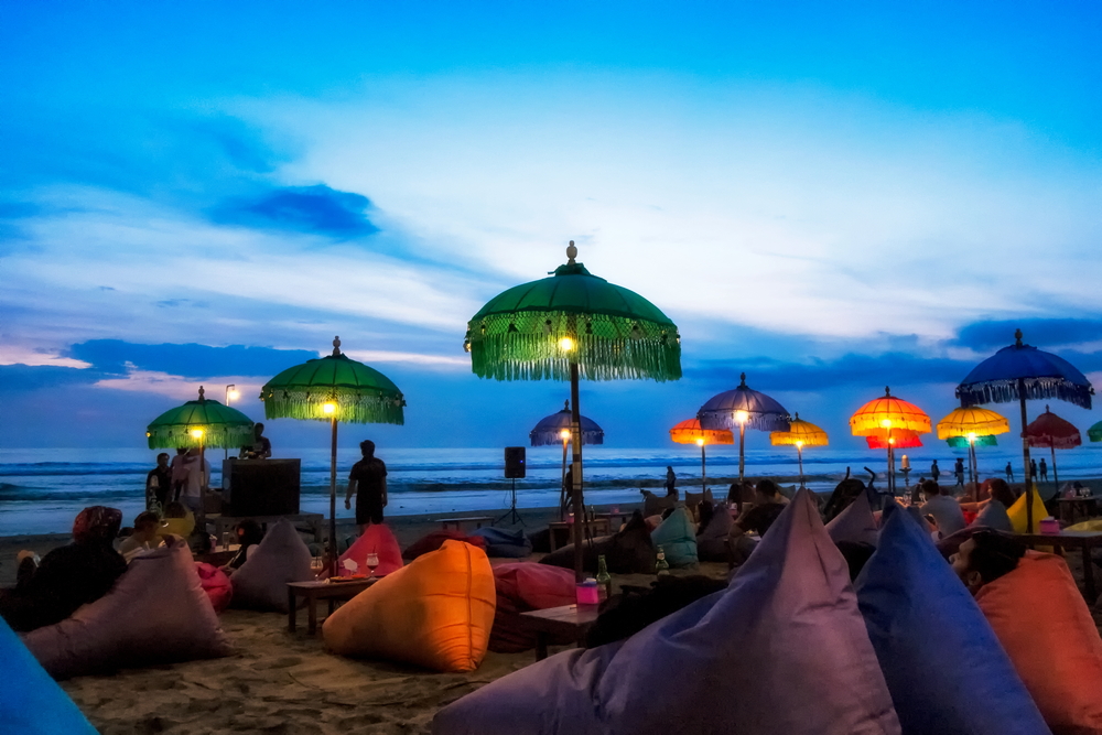 Enjoy,Sunset,At,Seminyak,(kuta),Bali,-,Indonesia